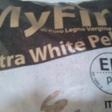 Extra White Pellet, le recensioni sul Myfire con sacco nero